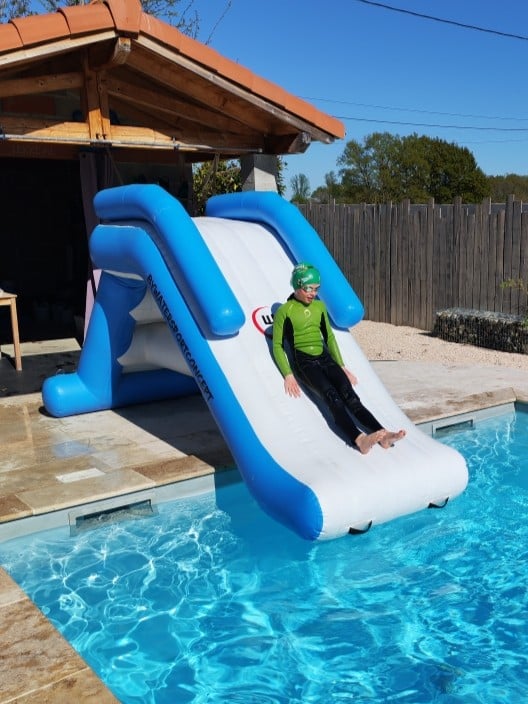 toboggan piscine gonflable aquatique